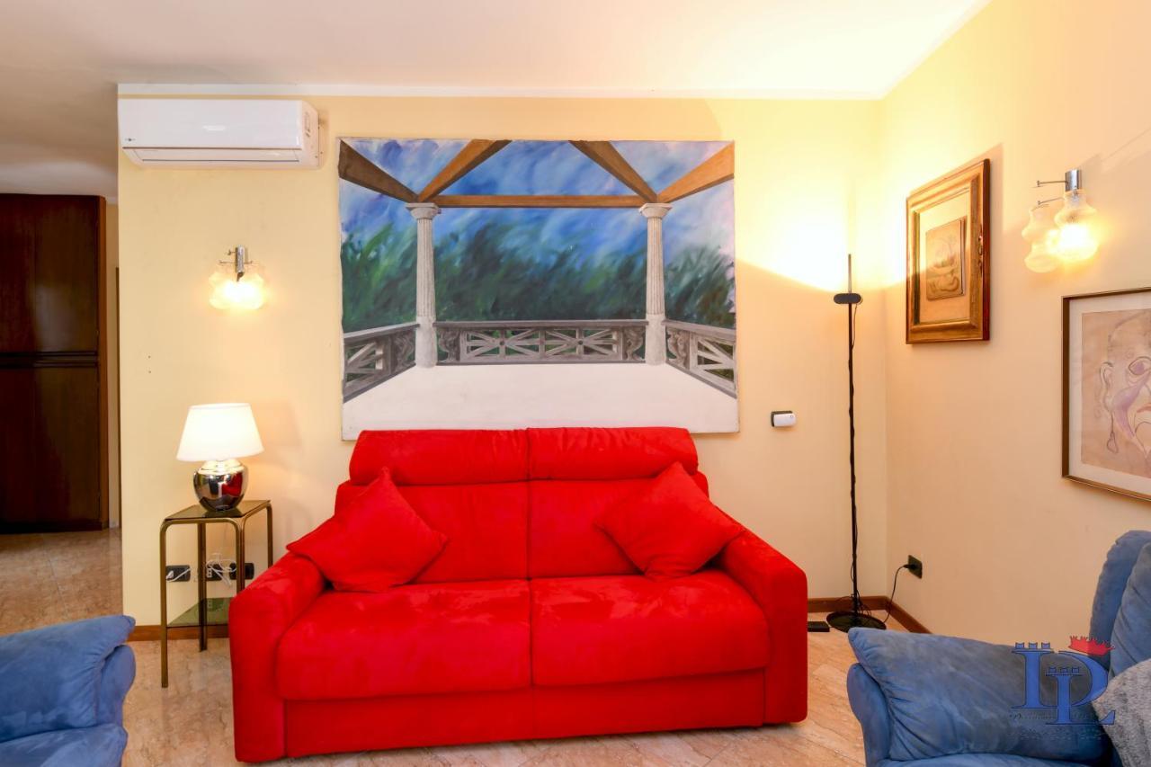 Desenzanoloft Official Partner Marriott Homes & Villas - Queen Of Sirmione Castle View Luaran gambar
